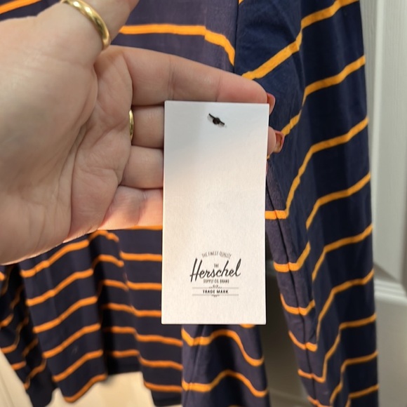 Herschel top size extra large - Picture 4 of 8